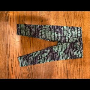 Athleta girl leggings